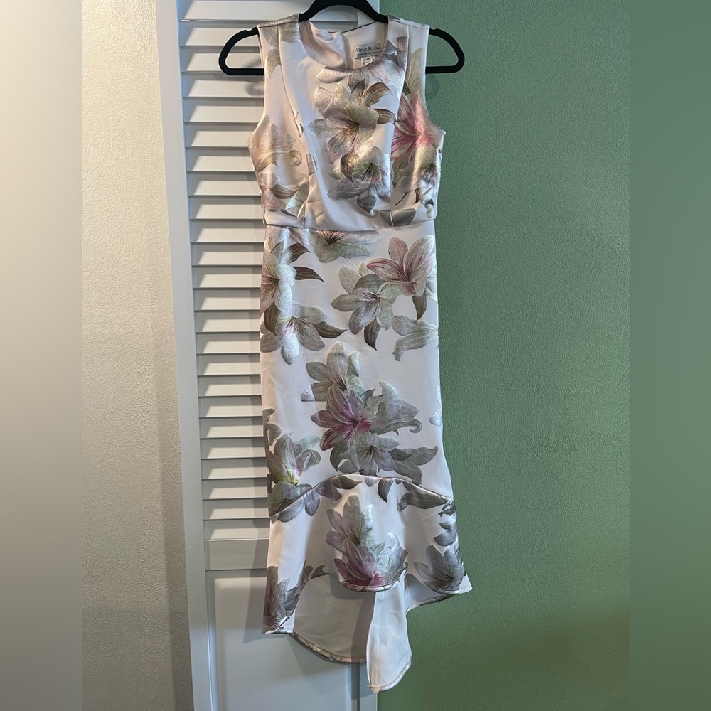Bundle of Two Summer Dresses Size 4
